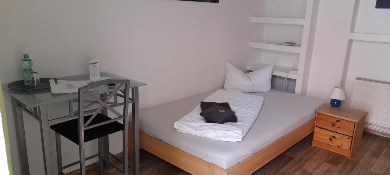 Apartment-Hotel Schillerplatz Wittenberge Eksteriør bilde